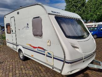 dommages caravanes Swift  Toscane 450 Luifel+Frans bed 2002/12