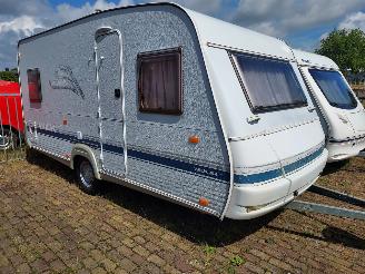 skadebil caravan Wilk  S 450 2005/2