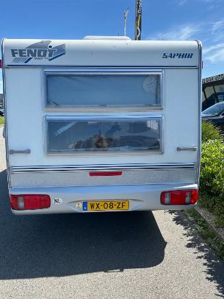 danneggiata roulotte Fendt  Stapelbed Saphir 490 Voortent en luifel 2000/2
