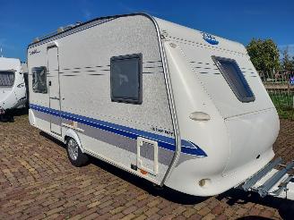 dommages caravanes Hobby  460 UFE 2003/2
