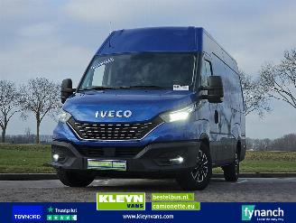 Käytettyjen commercial vehicles Iveco Daily 35S18 2019/10