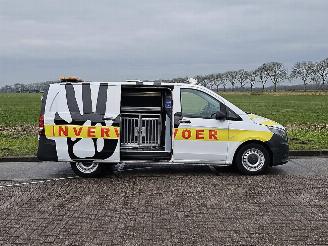 Mercedes Vito 111 picture 13