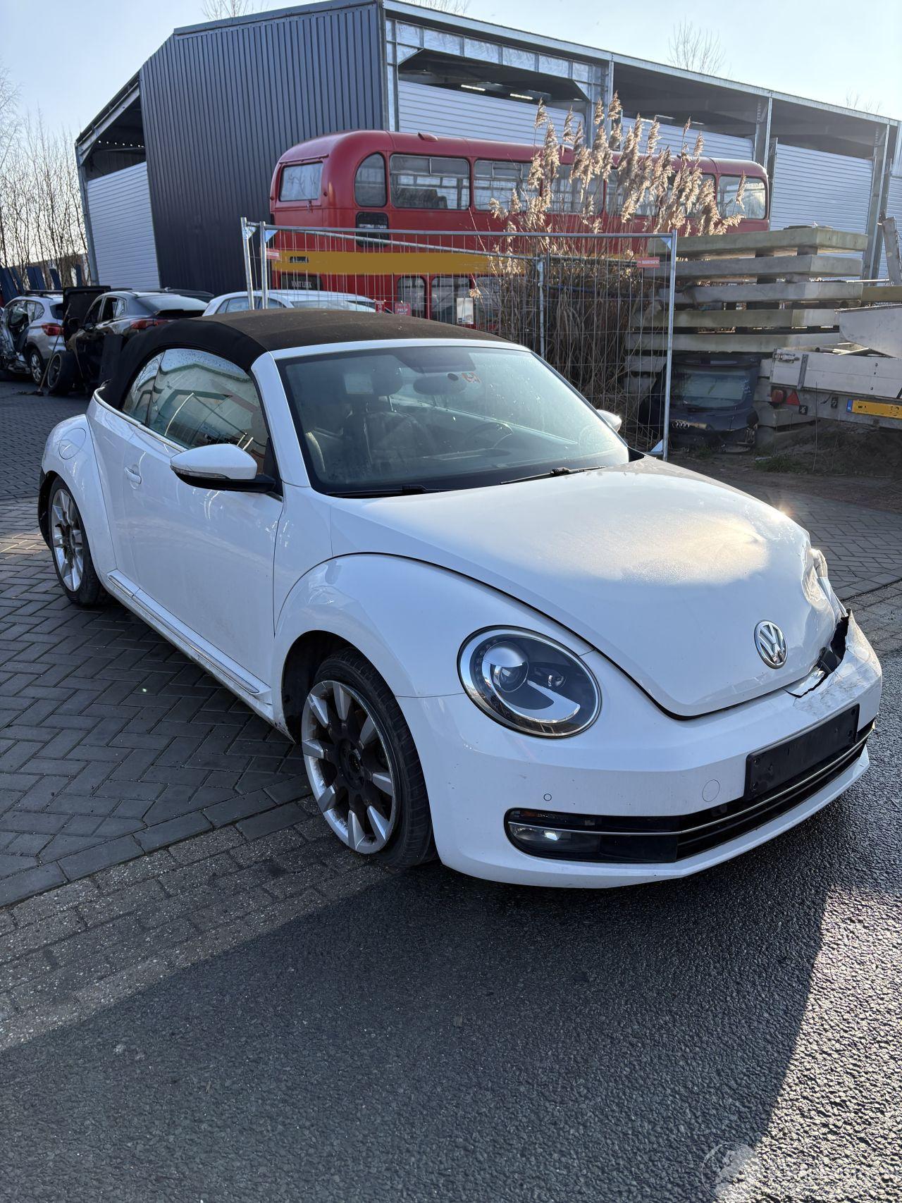 Volkswagen Beetle Cabriolet