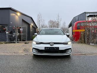 Volkswagen Golf  picture 3