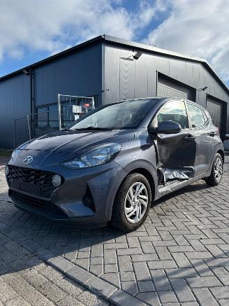 skadebil auto Hyundai I-10 automaat 2020/2