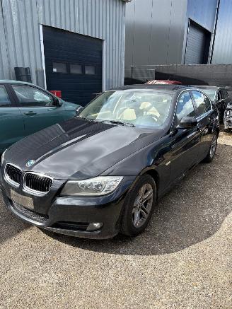 Voiture accidenté BMW 3-serie n43b20a 318i 2009/9