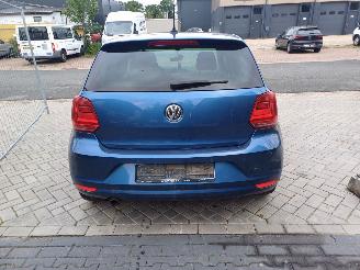 Volkswagen Polo 1.2 tsi met pano picture 6