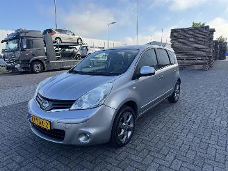 Auto incidentate Nissan Note 1.6 Navi  - Airco 2011/1