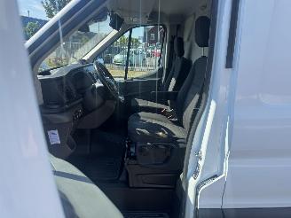 Ford Transit 350 2.0 TDCI L4H3 RWD picture 17