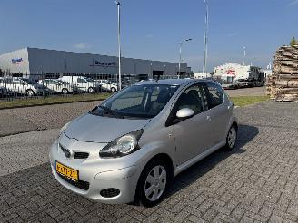 Schadeauto Toyota Aygo 1.0 12V Airco 2011/8