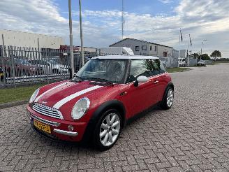 Coche accidentado Mini Cooper 1.6 Chilli 85kw AIRCO 2002/7