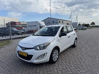 Auto incidentate Hyundai I-20 1.2 i  63kw Airco 2012/6
