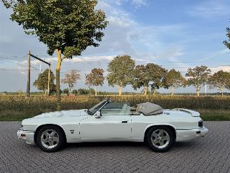 Jaguar Xjs 6.0 V12 Convertible picture 2