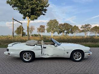 Jaguar Xjs 6.0 V12 Convertible picture 7
