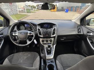 Ford Focus 1.6 TDCi 77Kw Airco Euro5 picture 12