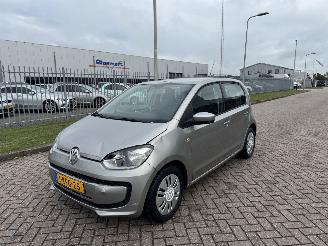 Voiture accidenté Volkswagen Up! 1.0 44Kw AIRCO 2013/1