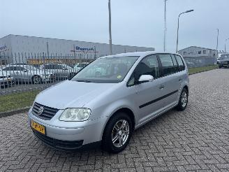  Volkswagen Touran 1.6 75kw 7-PERSOONS 2004/1