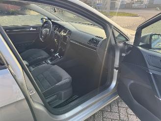 Volkswagen Golf 1.2 TSI Highline 81Kw Clia - Navi picture 19