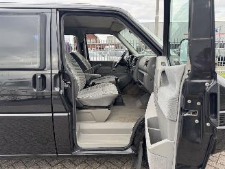 Volkswagen Caravelle 2.5 Benzine picture 11