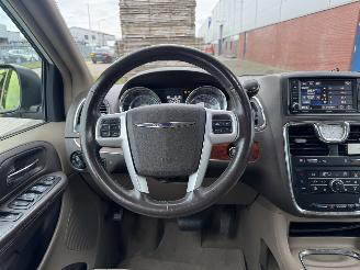 Chrysler Town & Country 3.6 V6 Navi - Clima picture 17
