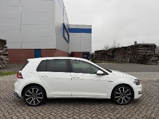 Volkswagen Golf 1.4  GTE Clima - Navi picture 4