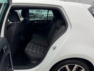 Volkswagen Golf 1.4  GTE Clima - Navi picture 15