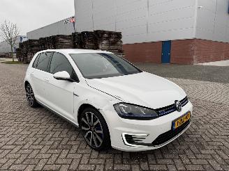 Volkswagen Golf 1.4  GTE Clima - Navi picture 3