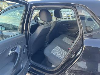 Volkswagen Polo 1.2 12V Trendline AIRCO picture 11