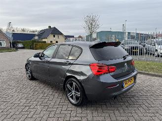 BMW 1-serie 118i  Clima - Navi picture 6