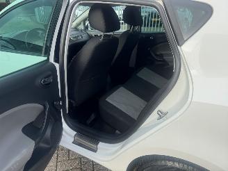 Seat Ibiza 1.2 TSI 63Kw Clima - Navi picture 12