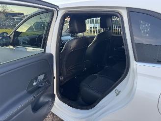 Mercedes B-klasse 200 D 110Kw Aut. picture 12