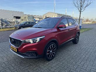 uszkodzony samochody osobowe MG ZS EV Luxury 45 kWh 2019/12