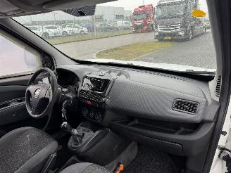 Fiat Doblo 1.3 MultiJet SX 66kw AIRCO picture 16