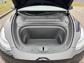 Tesla Model Y RWD 58kWh 175kw picture 22