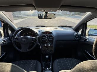 Opel Corsa 1.4 16V Edition AIRCO picture 13