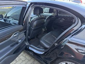 BMW 7-serie 740d xDrive High EXE picture 17