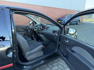 Renault Twingo 1.2 16V Dynamique Clima picture 15