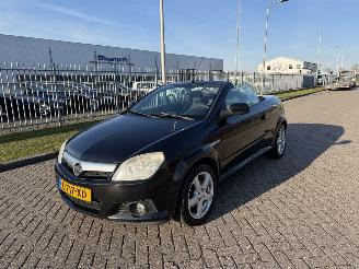 Unfallwagen Opel Tigra Twin Top 1.4 16V 2006/6