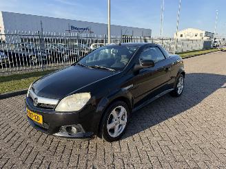 Opel Tigra Twin Top 1.4 16V picture 9