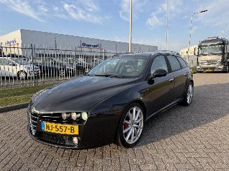 škoda osobní automobily Alfa Romeo 159 1.9 JTD TI 110Kw Clima 2008/1