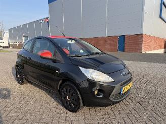 skadebil auto Ford Ka 1.2 51kw Titanium  AIRCO 2009/4