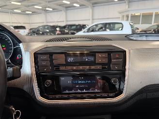 Volkswagen Up! 1.0 High Up AUTOMAAT picture 17
