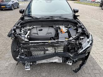 Volvo Xc-60 2.0 T8 AWD Plug-in Hybrid Black Edition picture 10