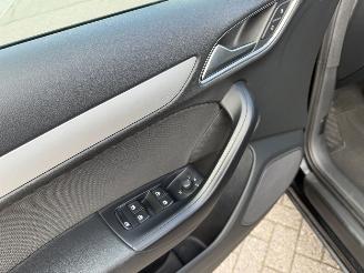 Audi Q3 2.0 TDI Quattro S-Tronic Clima Navi picture 10