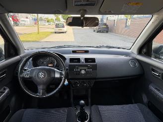 Suzuki Swift 1.3 Shogun 68Kw AIRCO picture 14