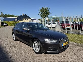 damaged passenger cars Audi A4 1.8 TFSI  Clima - Navi 2013/4