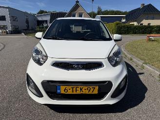 Kia Picanto 1.2 CVVT 63Kw  AIRCO picture 9