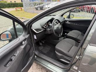 Peugeot 207 1.4 VTi Style AIRCO picture 12