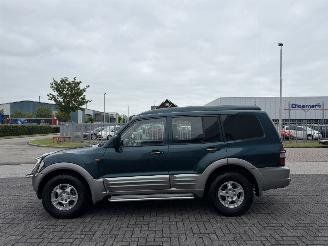 škoda osobní automobily Mitsubishi Pajero 3.2 Di-D GLX  4x4 AIRCO 2004/7