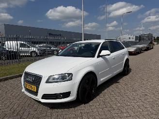 Avarii autoturisme Audi A3 1.4 TFSi 92Kw Clima 2010/1